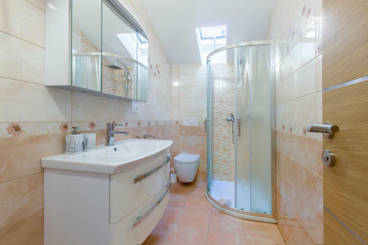 Apartmani Skelin***/**** Kaštela Exteriér fotografie