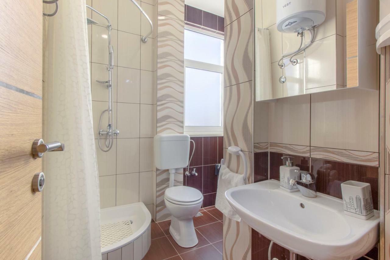 Apartmani Skelin***/**** Kaštela Exteriér fotografie